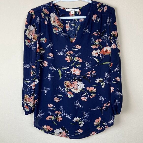 Fun2Fun Navy Floral Split Neck Kenmore Pullover Blouse Size XS (N2) - Picture 2 of 9